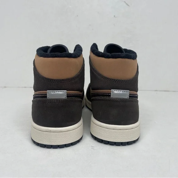 Nike Air Jordan 1 Retro Mid SE “Dark Chocolate” 2022 - Picture 4 of 4